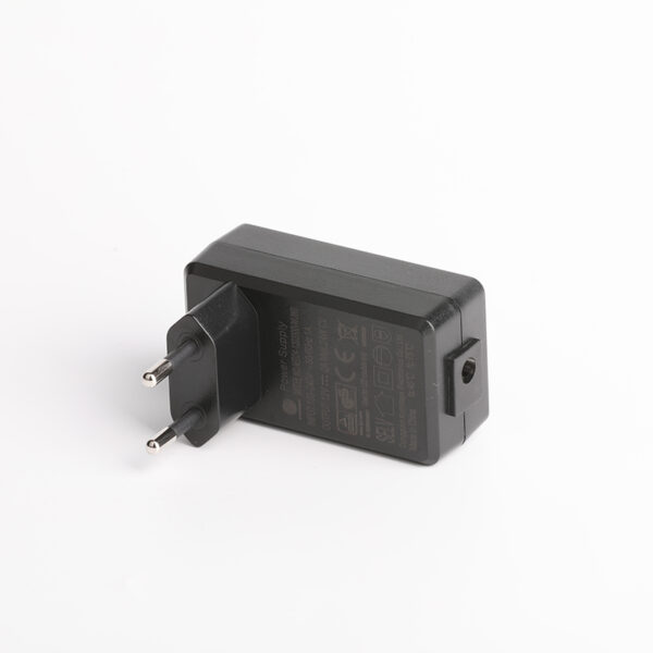 18W 24W EU Plug DC Adapter